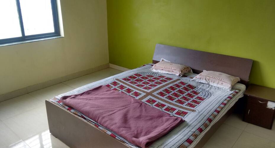 Hotel Varadvinayak, Karad 1